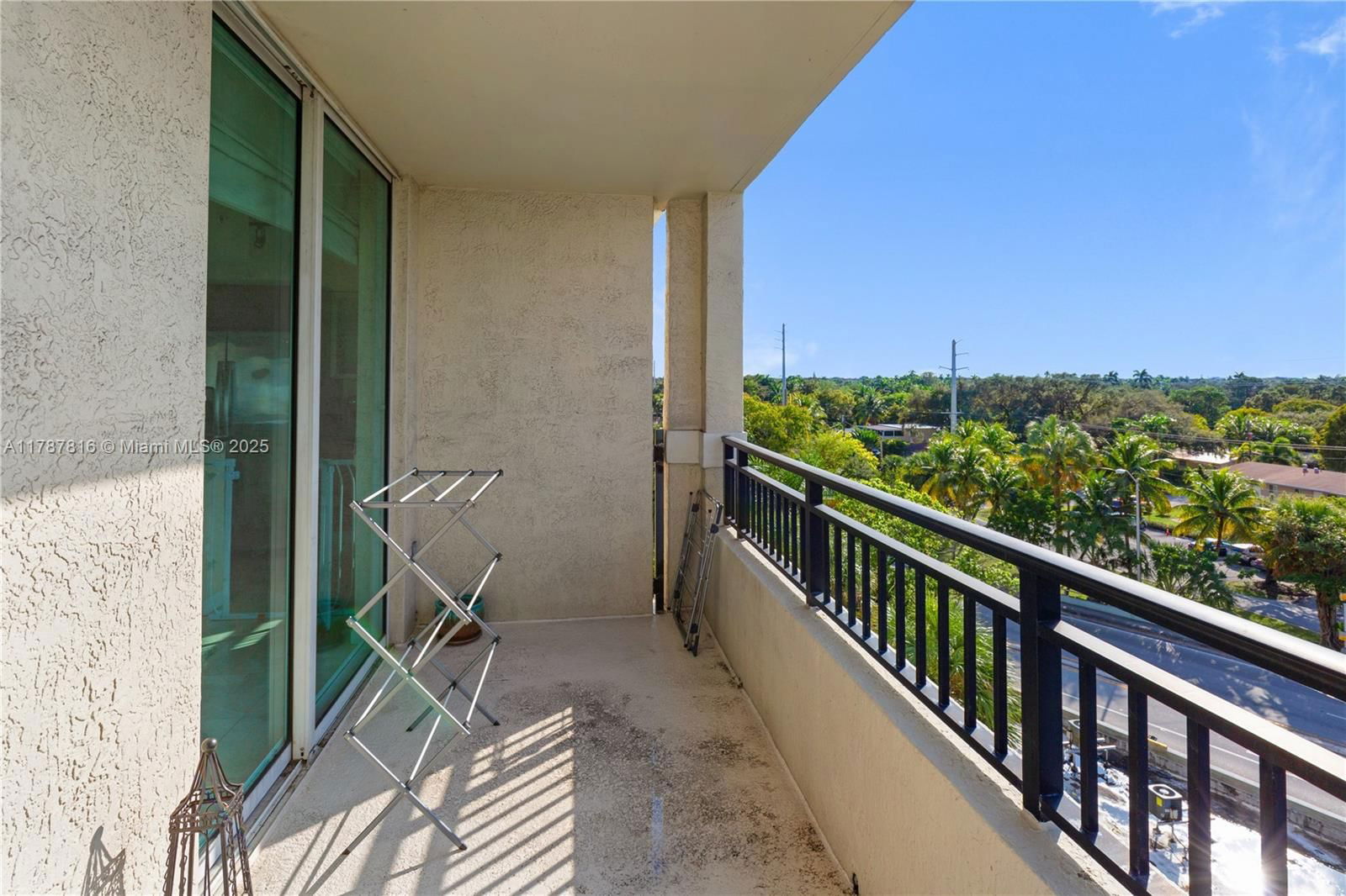 Real estate property located at 610 Las Olas Blvd #513N, Broward, Symphony North Condo, Fort Lauderdale, FL