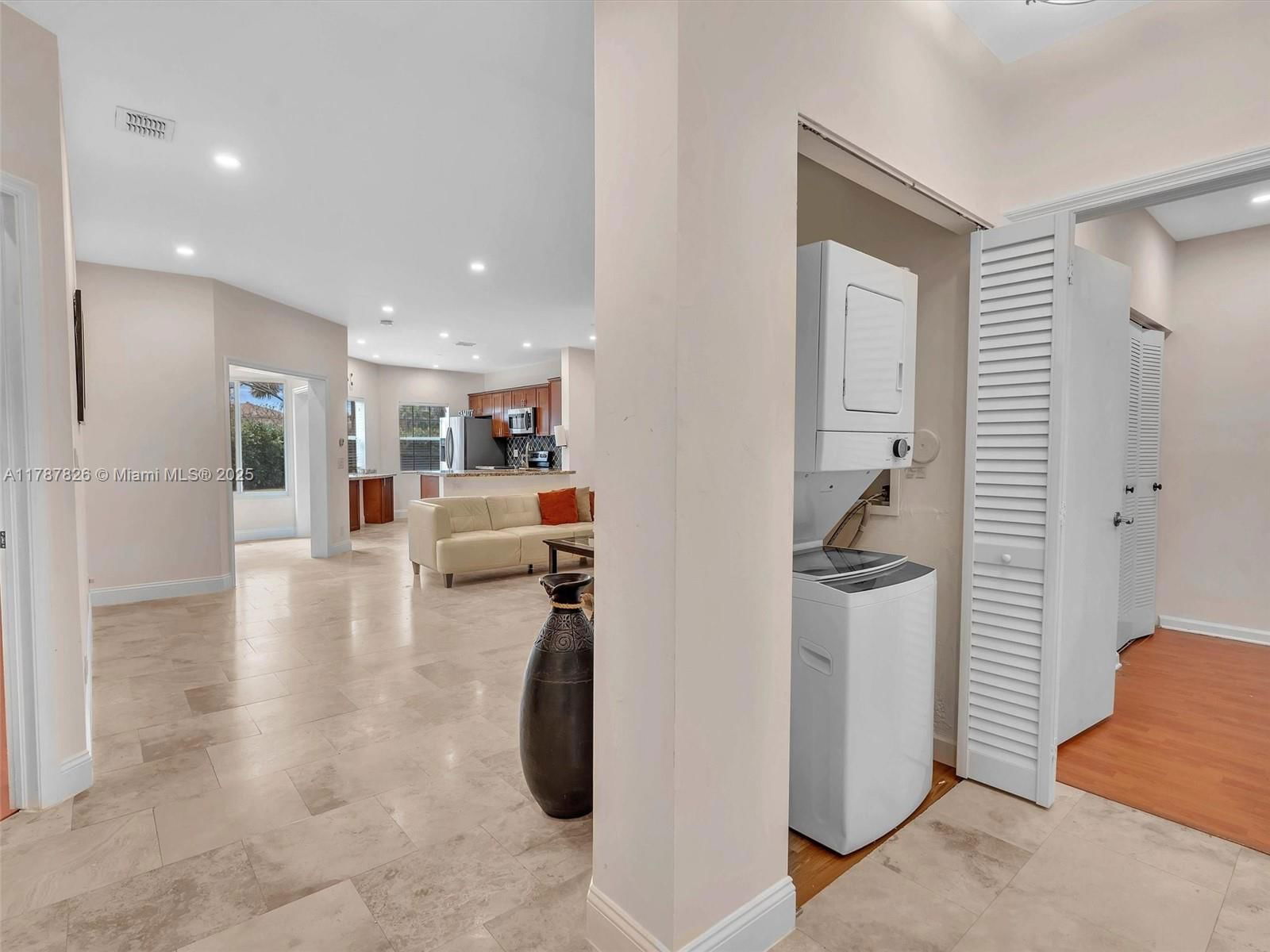 Real estate property located at 6538 Via Regina #9, Palm Beach, Plum At Boca Pointe Condo, Boca Raton, FL
