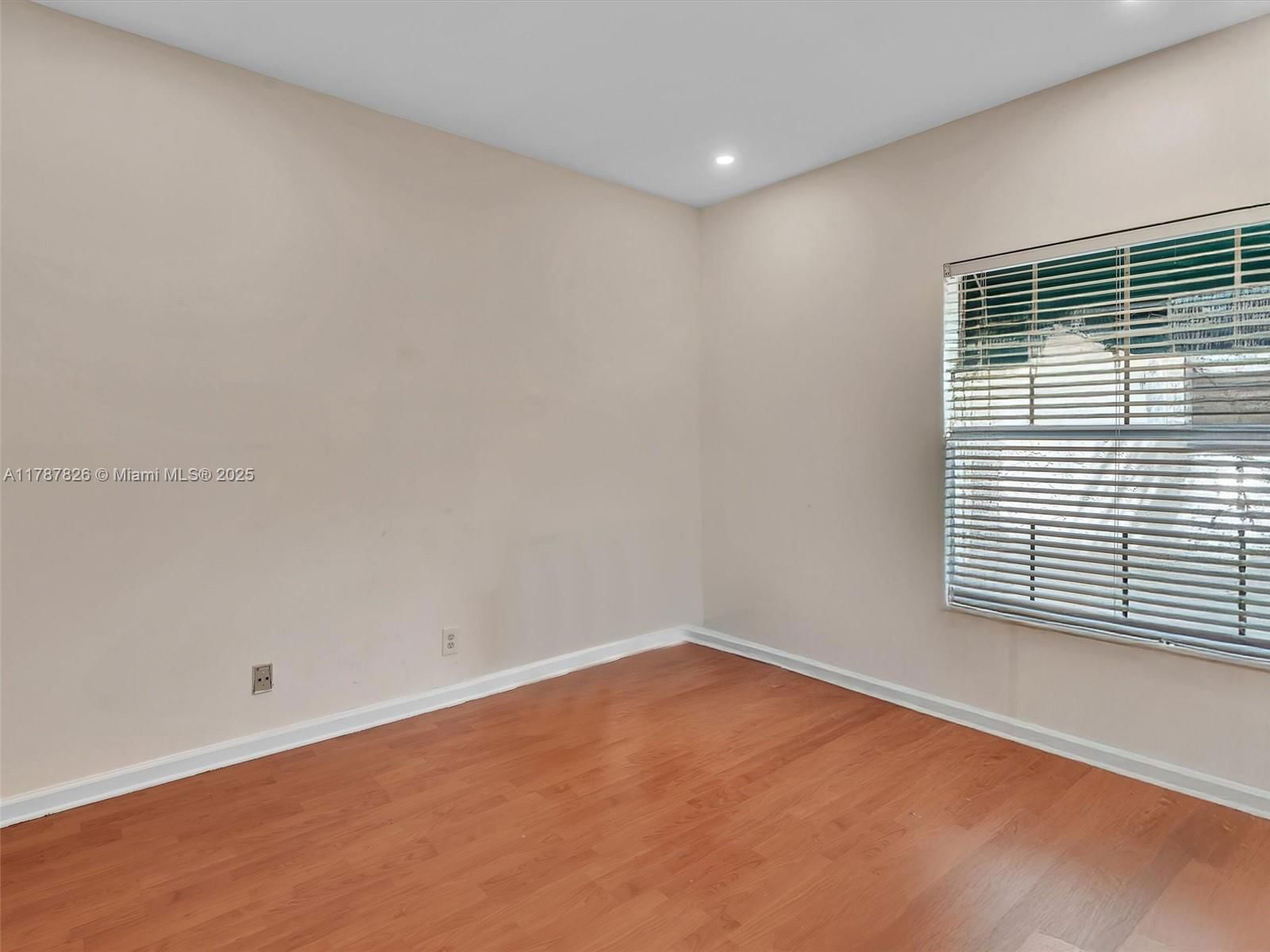 Real estate property located at 6538 Via Regina #9, Palm Beach, Plum At Boca Pointe Condo, Boca Raton, FL