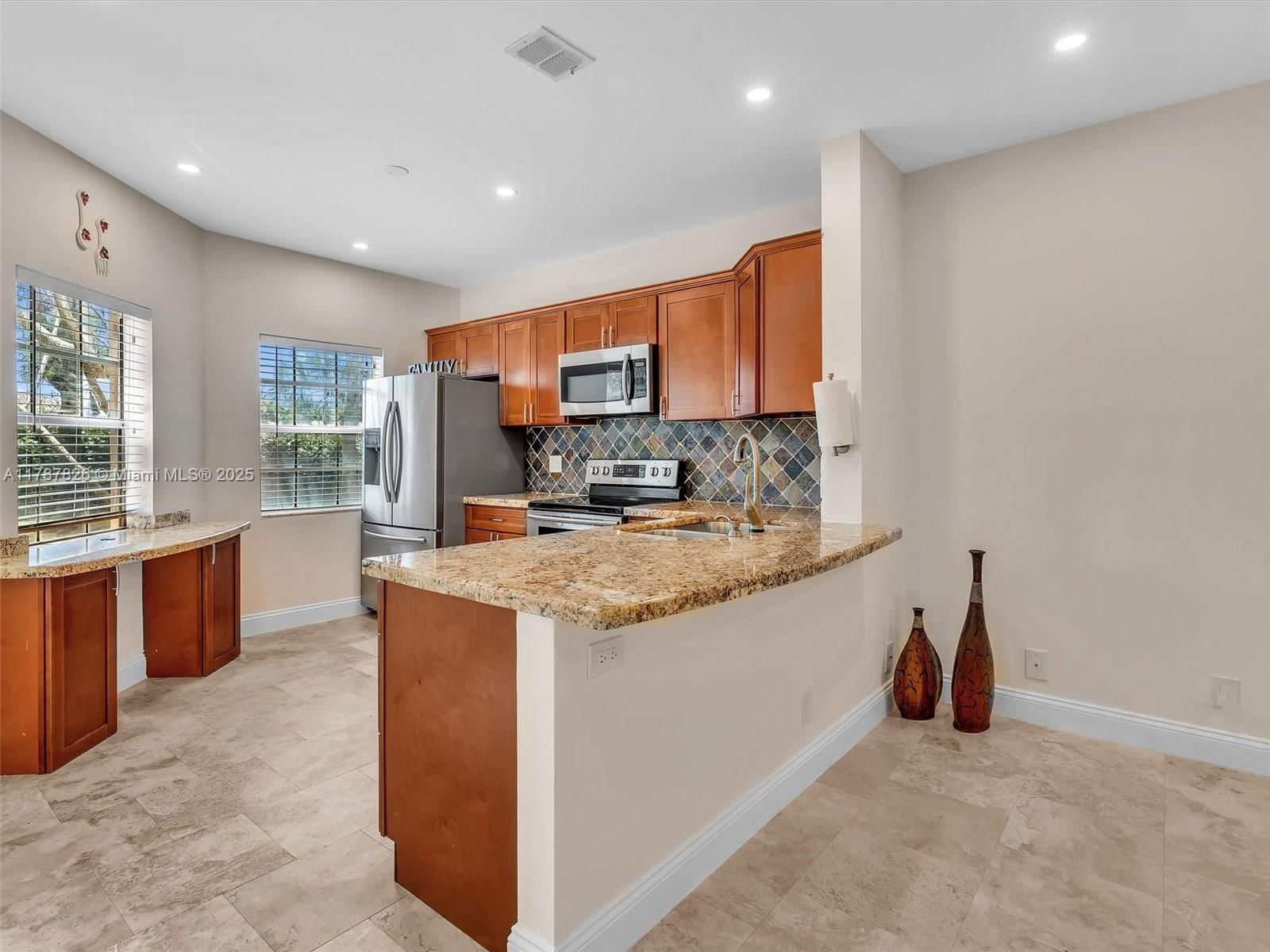 Real estate property located at 6538 Via Regina #9, Palm Beach, Plum At Boca Pointe Condo, Boca Raton, FL