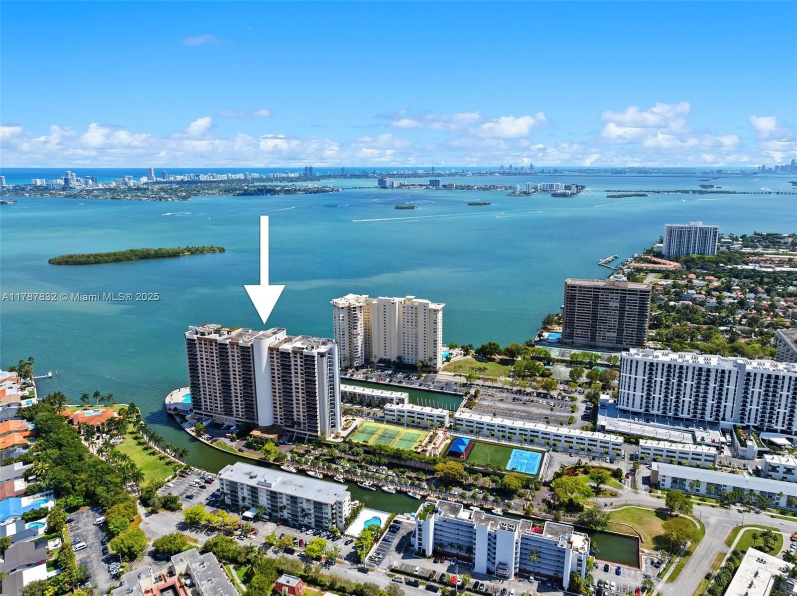 Real estate property located at 1800 114th St #1704, Miami-dade, Cricket Club Condo, Miami, FL