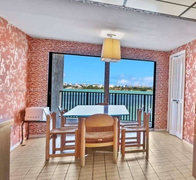 Real estate property located at 1800 114th St #1704, Miami-dade, Cricket Club Condo, Miami, FL