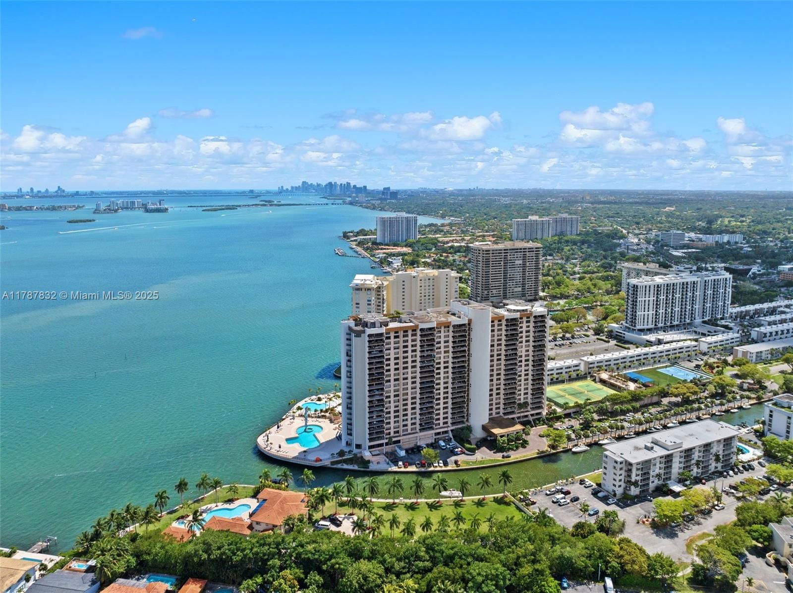 Real estate property located at 1800 114th St #1704, Miami-dade, Cricket Club Condo, Miami, FL