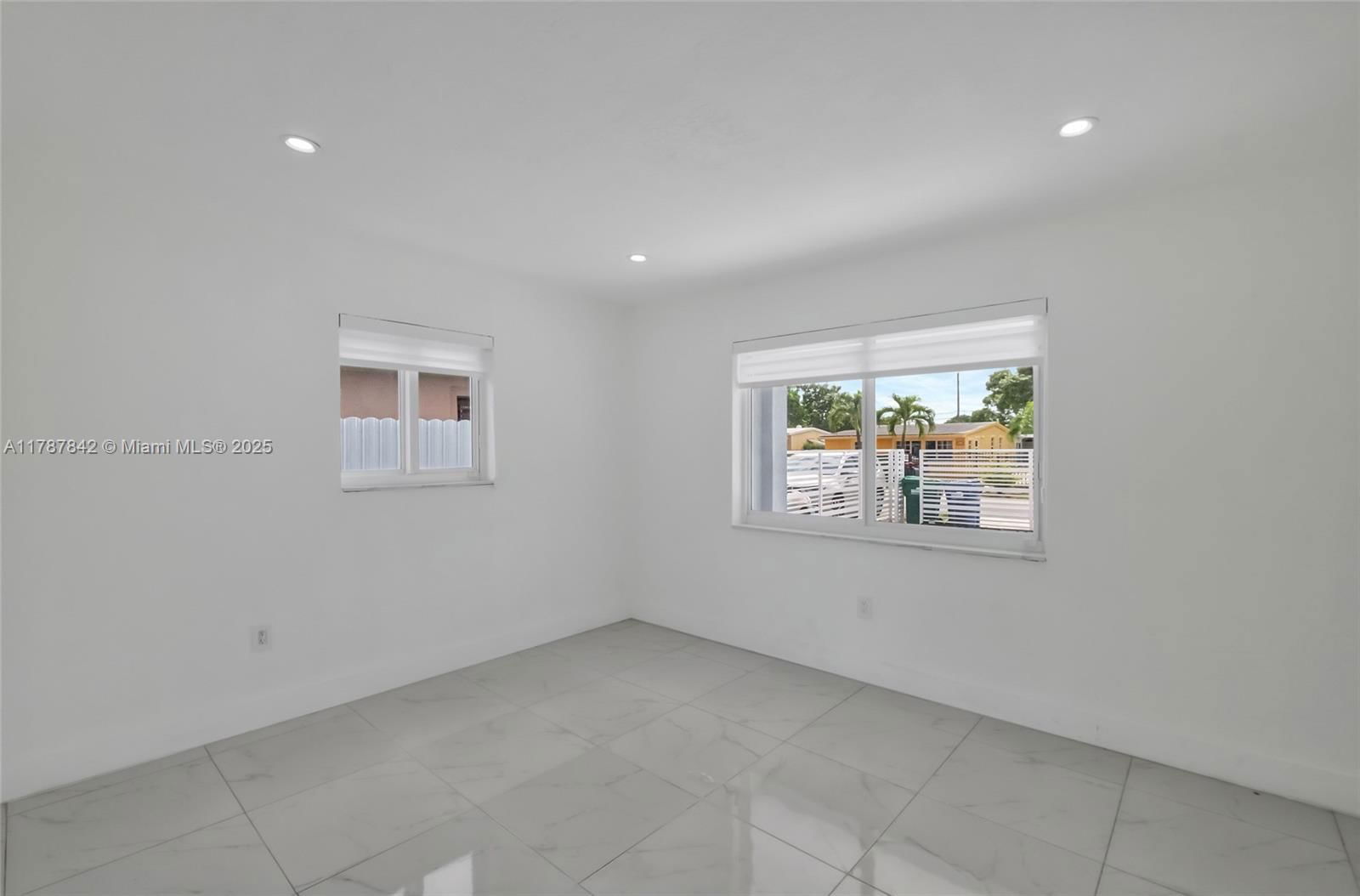 Real estate property located at 3425 99th St, Miami-dade, The Tropics Addn, Miami, FL