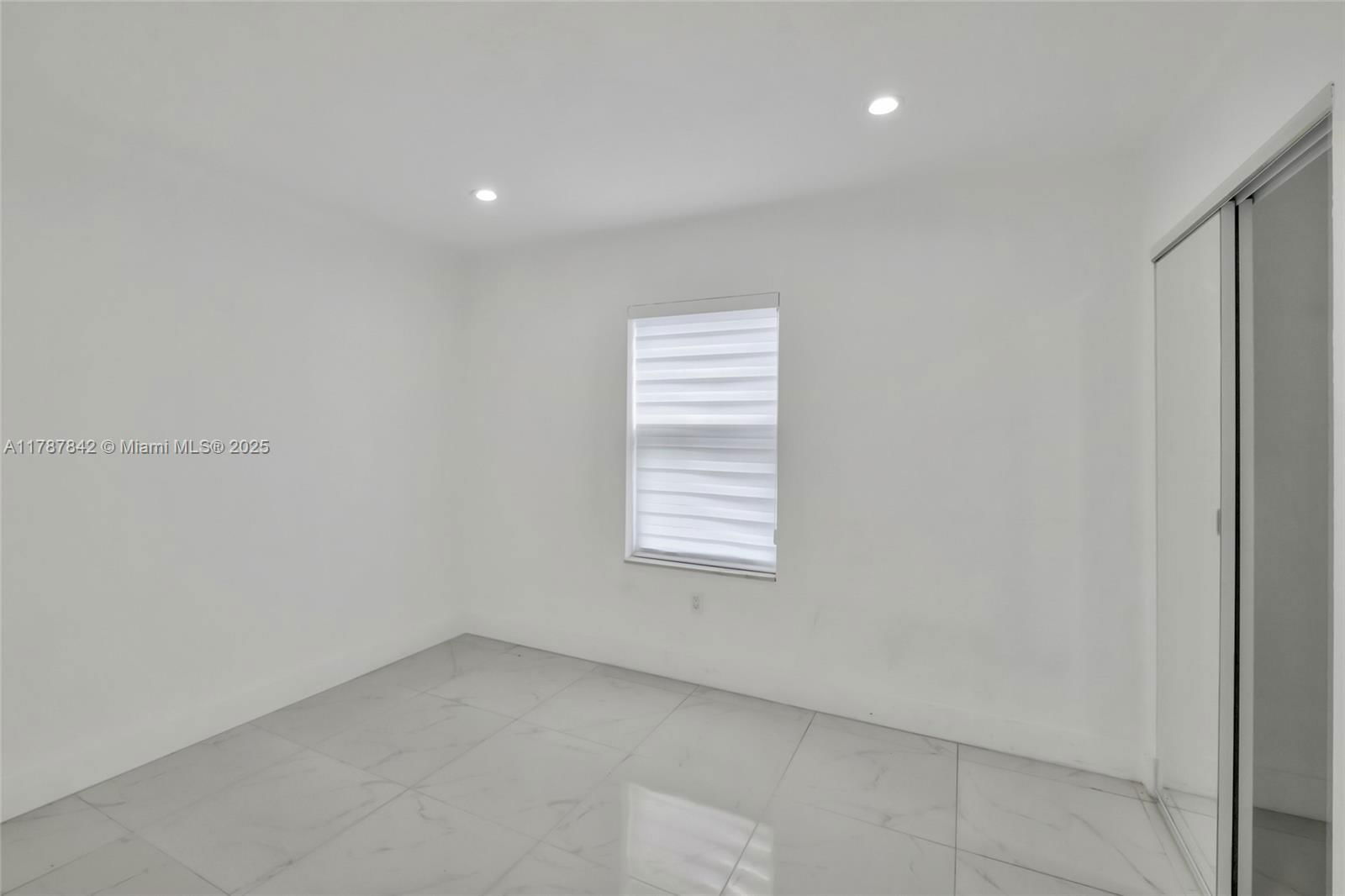 Real estate property located at 3425 99th St, Miami-dade, The Tropics Addn, Miami, FL