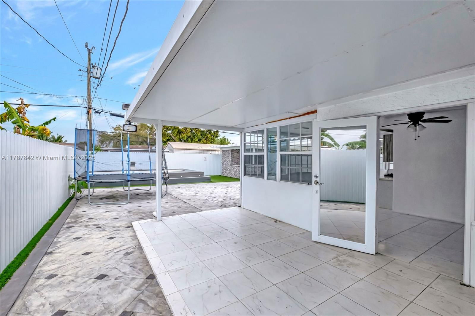 Real estate property located at 3425 99th St, Miami-dade, The Tropics Addn, Miami, FL