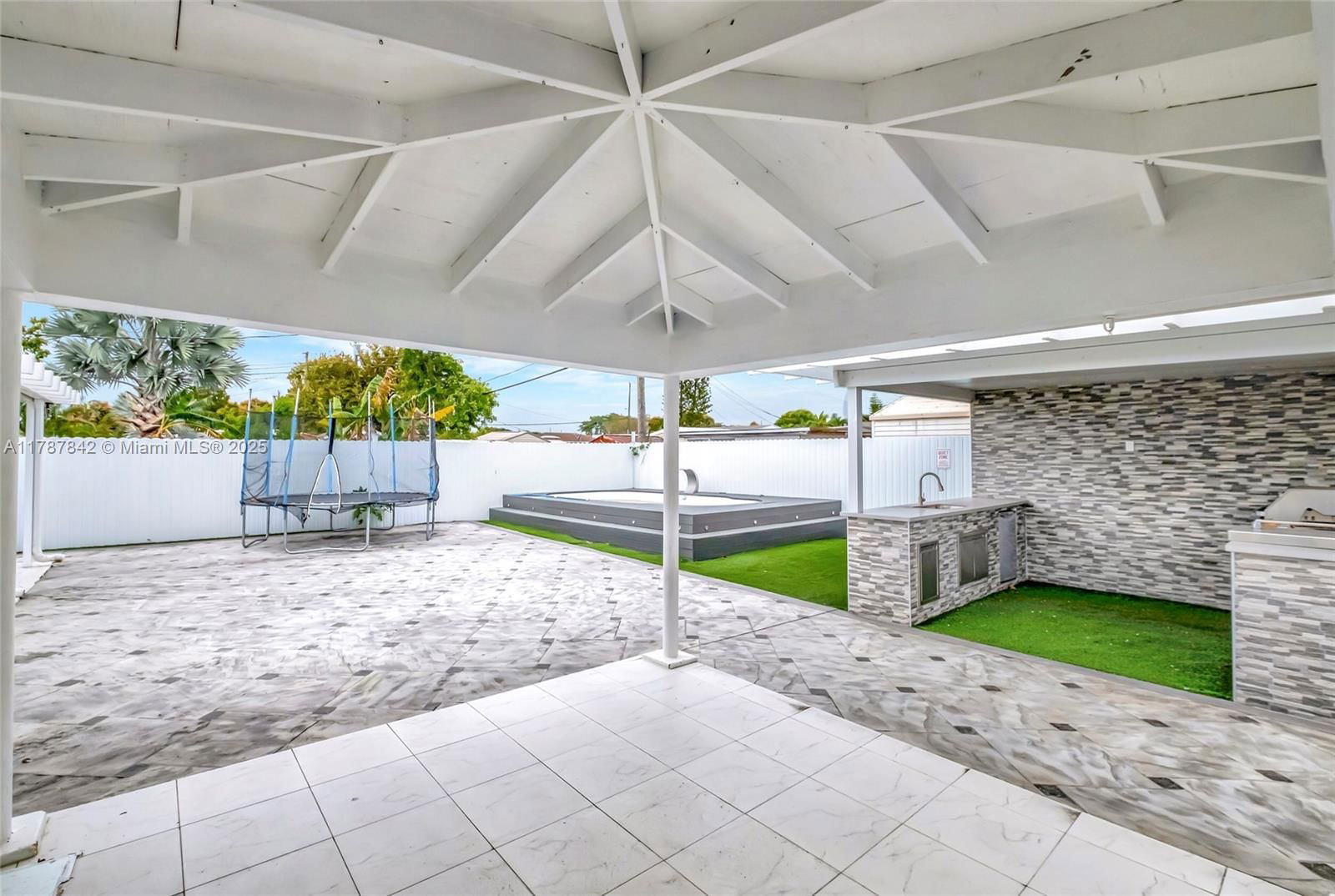 Real estate property located at 3425 99th St, Miami-dade, The Tropics Addn, Miami, FL