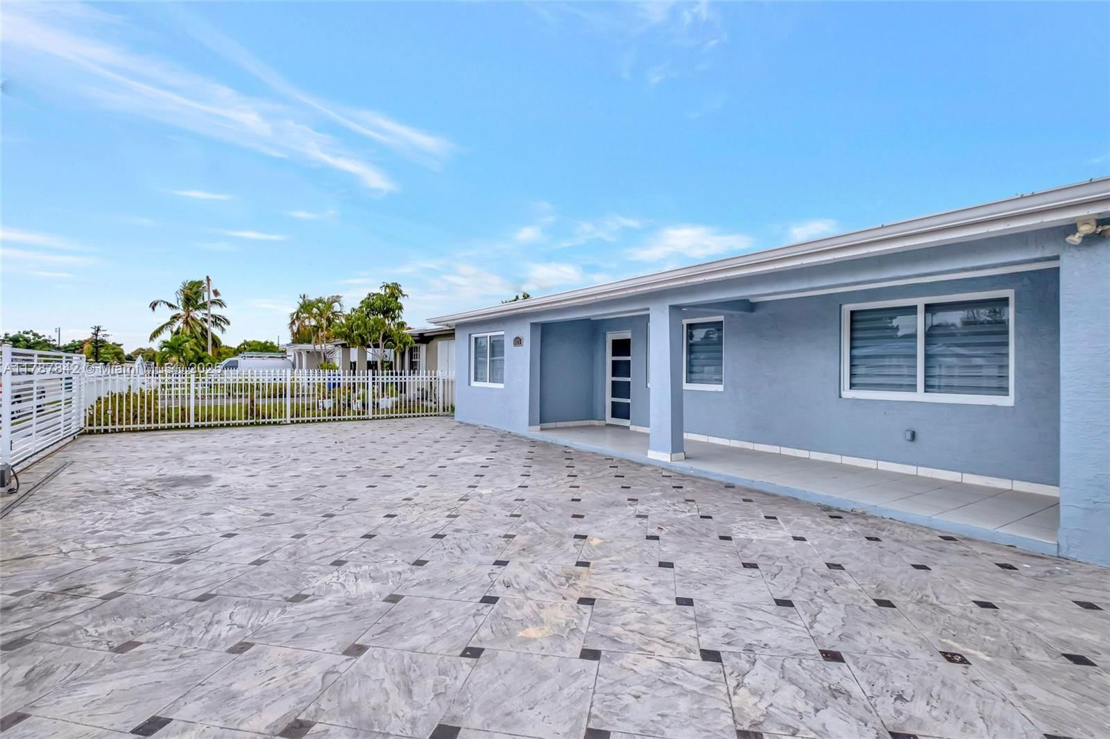 Real estate property located at 3425 99th St, Miami-dade, The Tropics Addn, Miami, FL