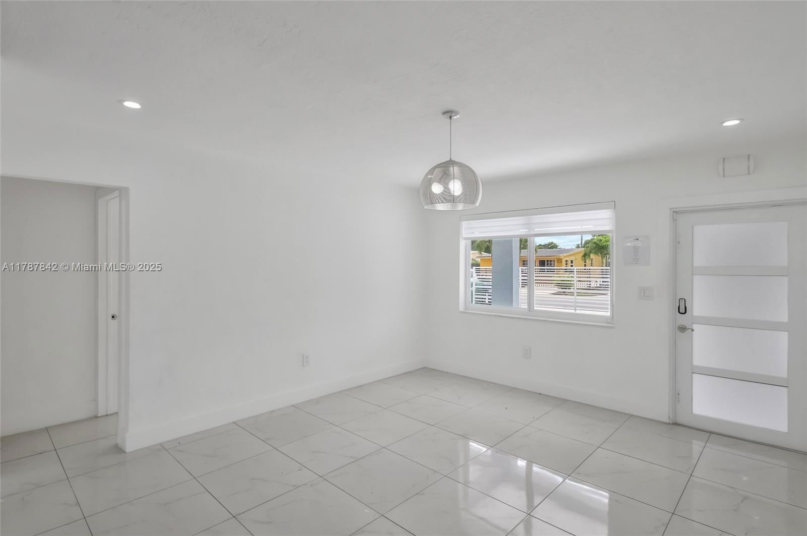 Real estate property located at 3425 99th St, Miami-dade, The Tropics Addn, Miami, FL