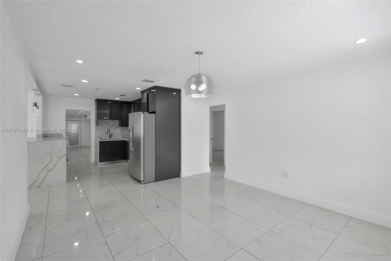 Real estate property located at 3425 99th St, Miami-dade, The Tropics Addn, Miami, FL
