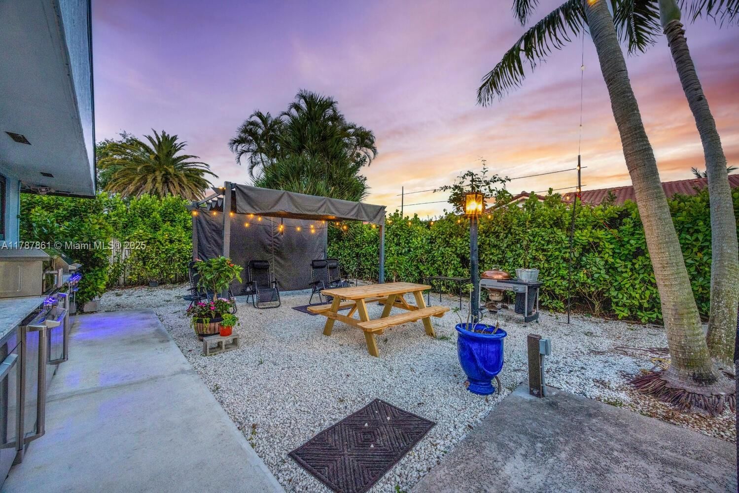 Real estate property located at 7864 179th Ter, Miami-dade, Cutler Hammock, Palmetto Bay, FL