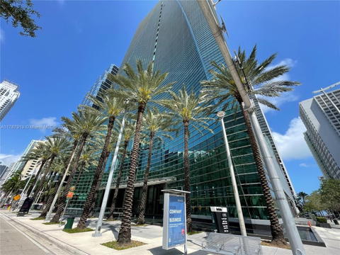 Real estate property located at 1395 Brickell Ave #3211, Miami-dade, Mayfield Condo, Miami, FL