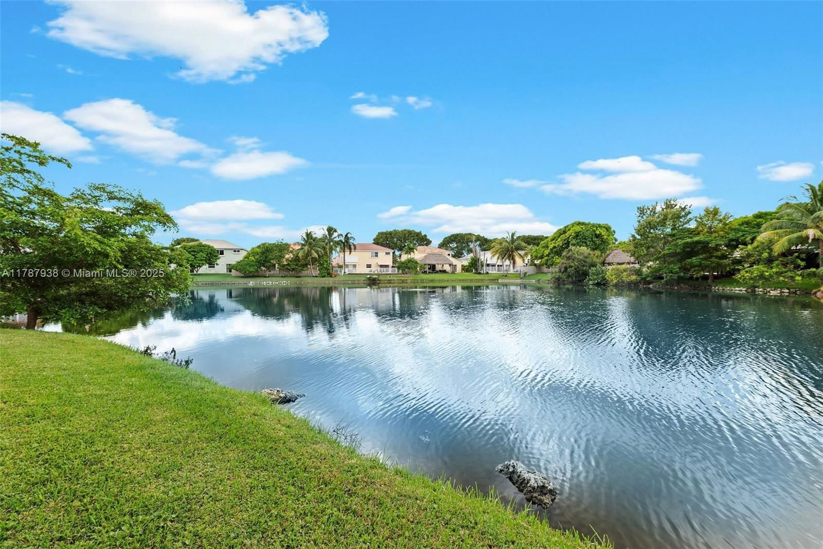 Real estate property located at 14531 Hampton Pl, Broward, Shenandoah Section Four, Davie, FL