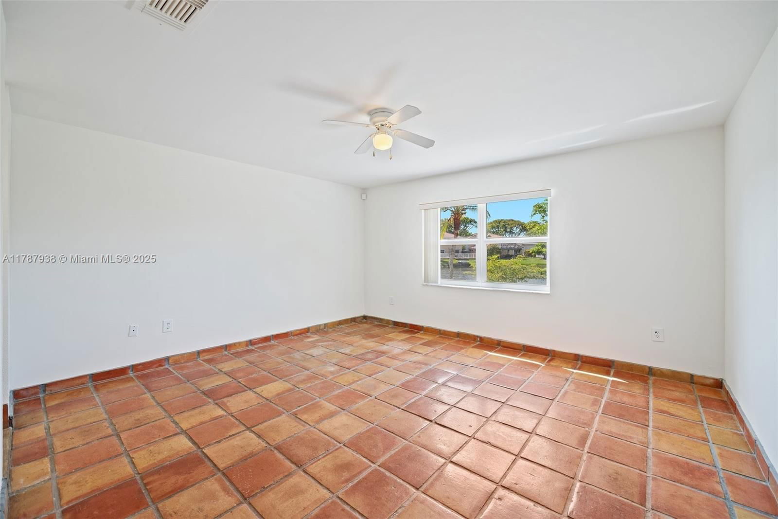 Real estate property located at 14531 Hampton Pl, Broward, Shenandoah Section Four, Davie, FL