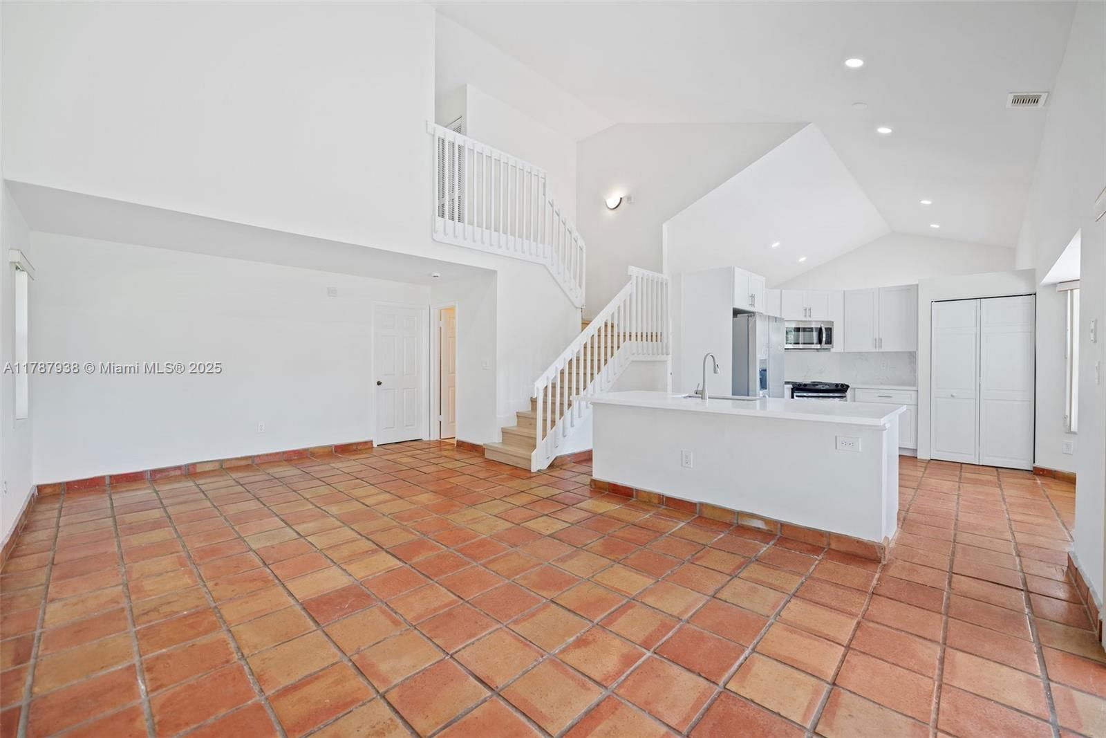 Real estate property located at 14531 Hampton Pl, Broward, Shenandoah Section Four, Davie, FL