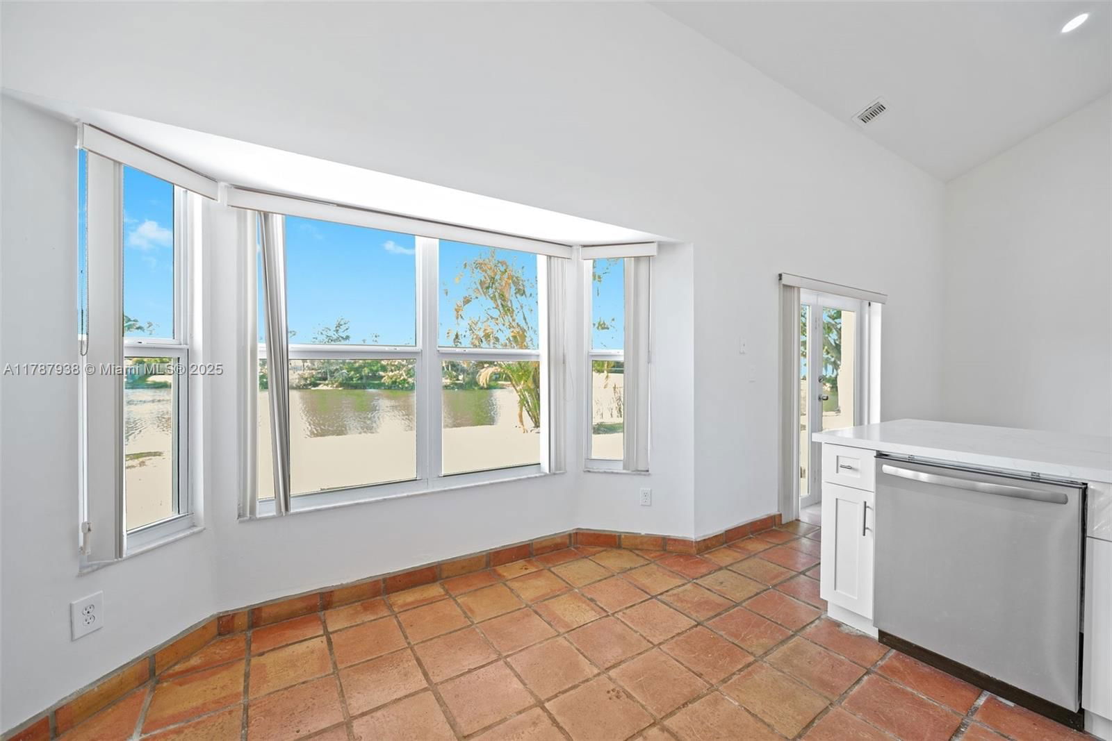 Real estate property located at 14531 Hampton Pl, Broward, Shenandoah Section Four, Davie, FL