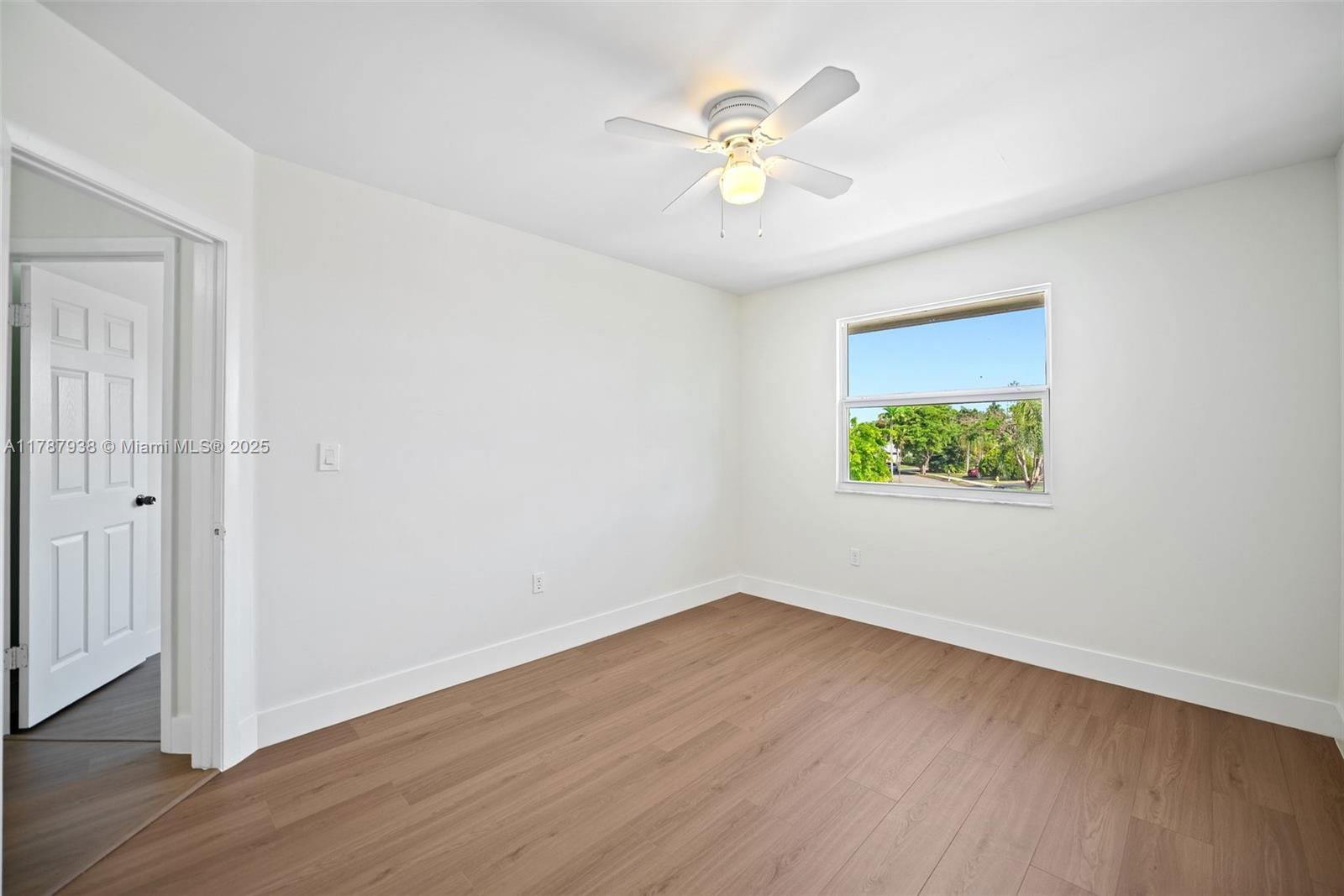 Real estate property located at 14531 Hampton Pl, Broward, Shenandoah Section Four, Davie, FL