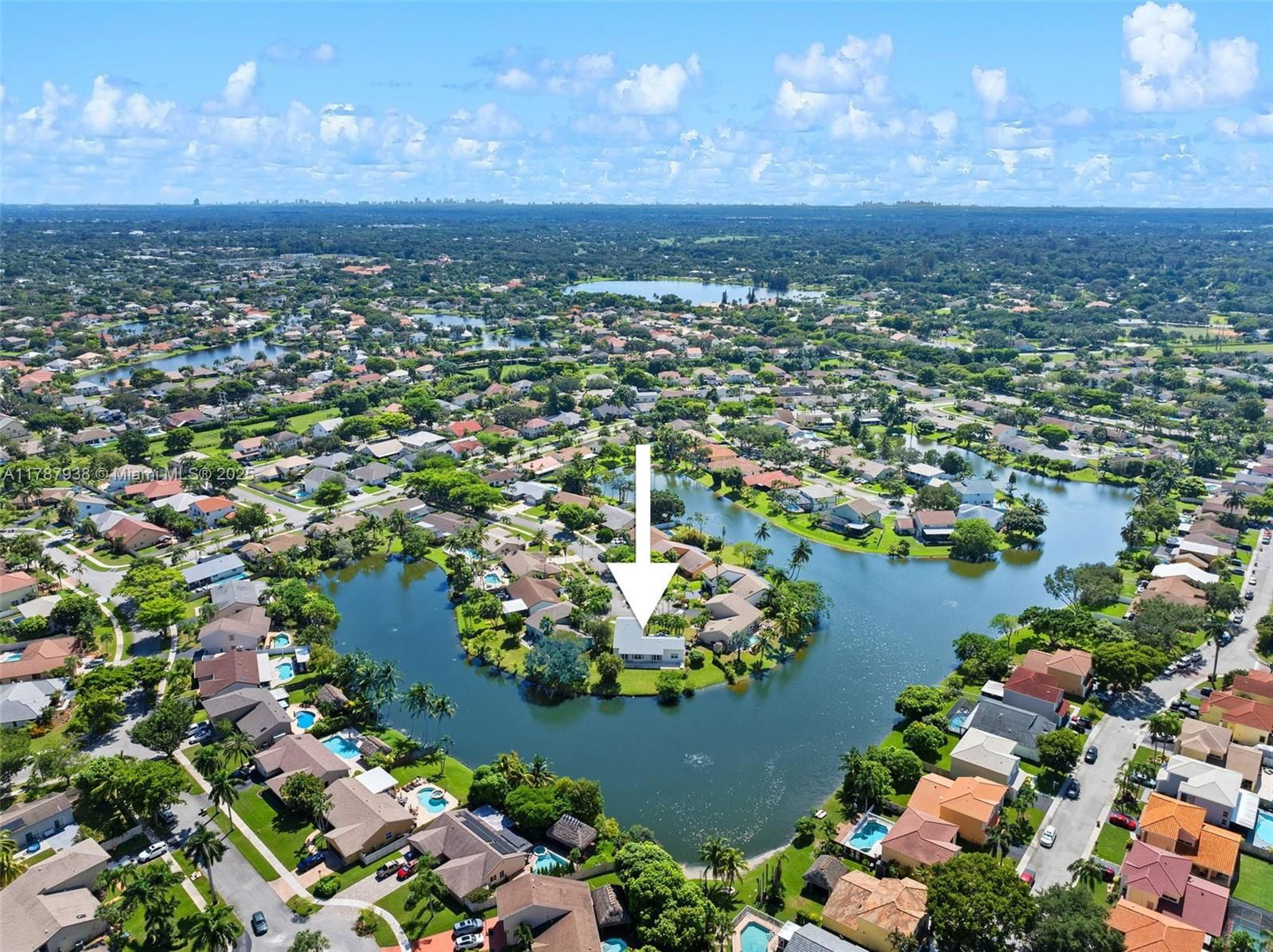 Real estate property located at 14531 Hampton Pl, Broward, Shenandoah Section Four, Davie, FL