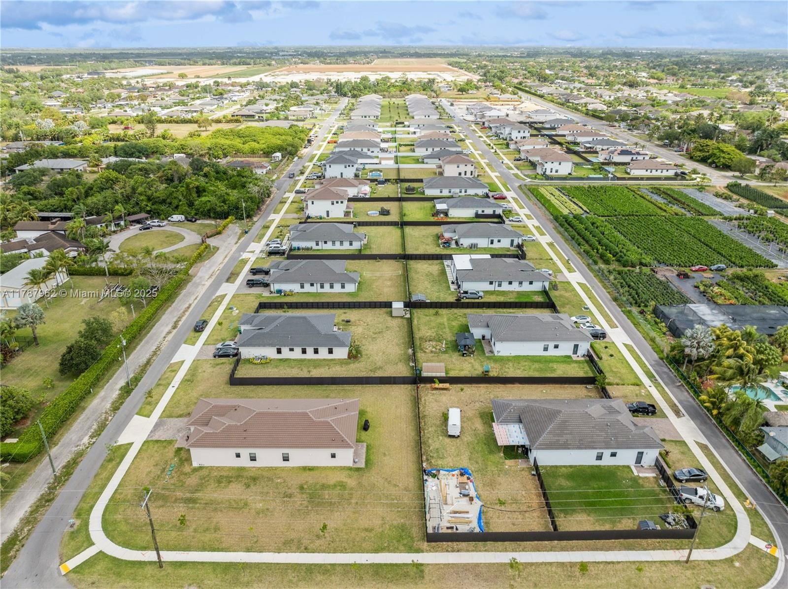 Real estate property located at 31171 193rd Ave, Miami-dade, Century Royal Homes, Homestead, FL