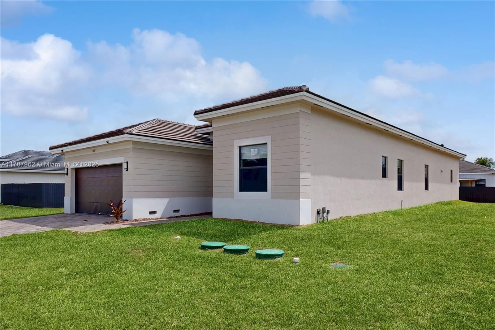 Real estate property located at 31171 193rd Ave, Miami-dade, Century Royal Homes, Homestead, FL