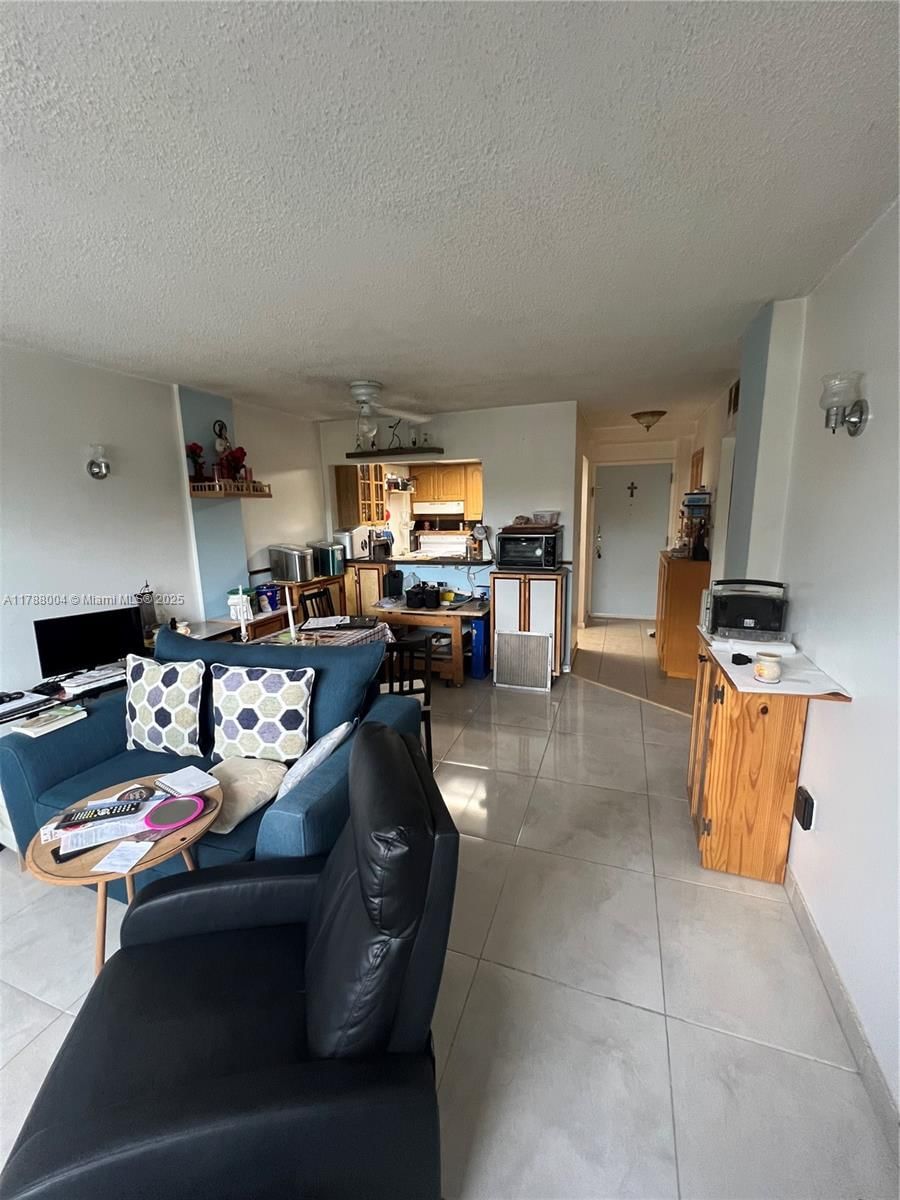 Real estate property located at 5280 7th St #306, Miami-dade, Regent House Condo, Miami, FL