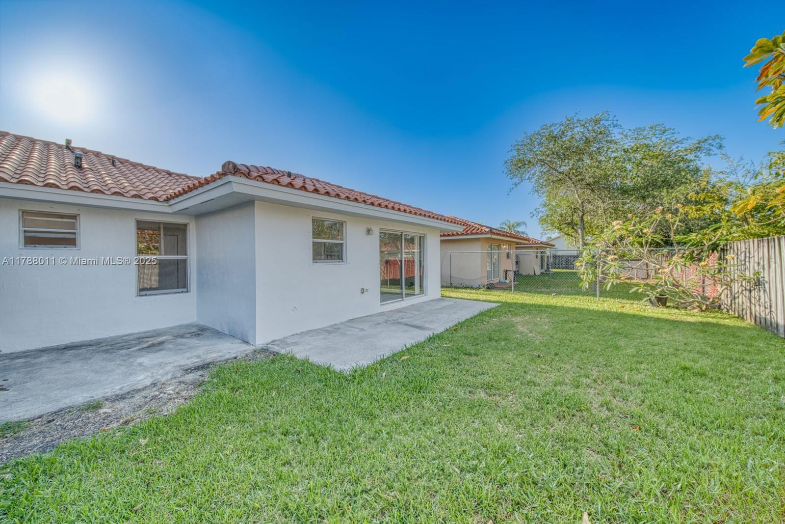 Real estate property located at 20026 122nd Ave, Miami-dade, Sabrina Twinhomes Sub, Miami, FL
