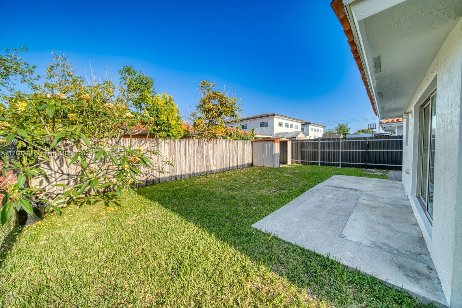 Real estate property located at 20026 122nd Ave, Miami-dade, Sabrina Twinhomes Sub, Miami, FL