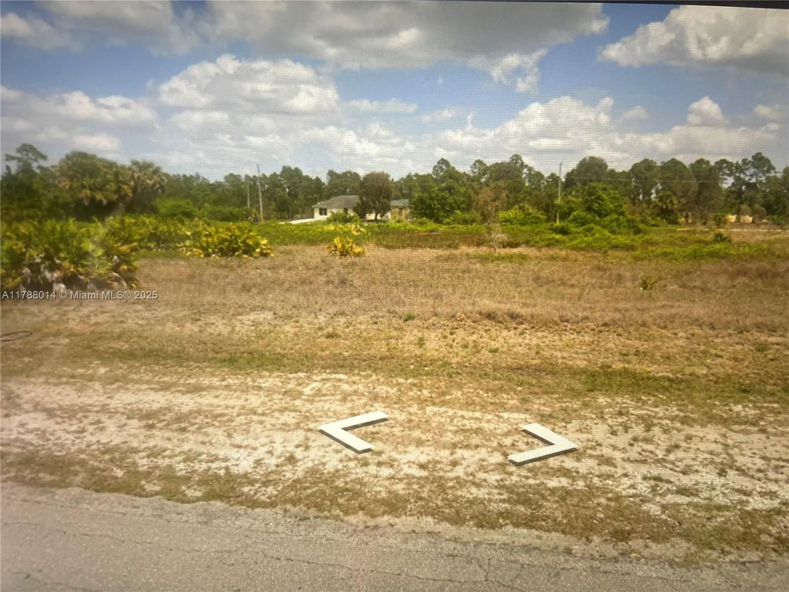 Real estate property located at 633 Eisenhower Blvd, Lee, Lehigh Acres, Lehigh Acres, FL