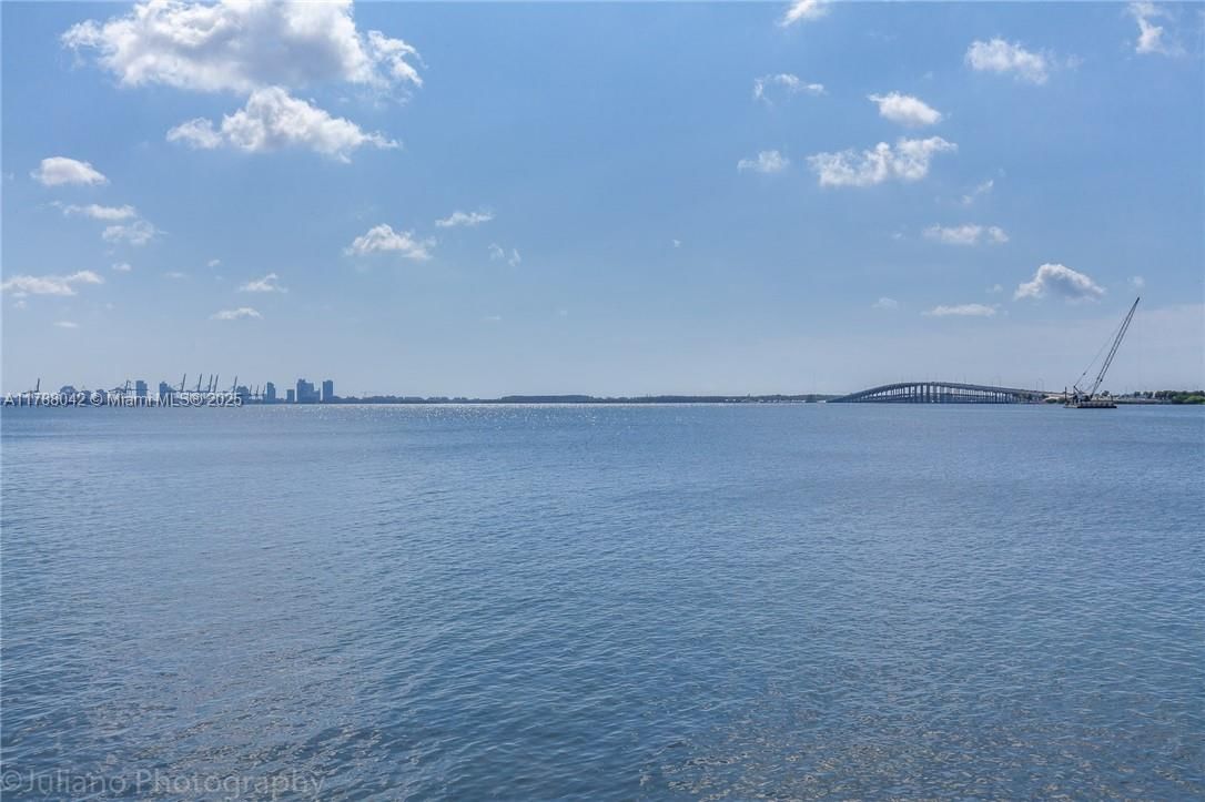 Real estate property located at 2451 Brickell Ave #3E, Miami-dade, Brickell Townhouse Condo, Miami, FL