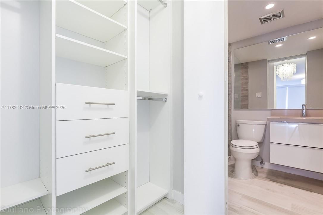 Real estate property located at 2451 Brickell Ave #3E, Miami-dade, Brickell Townhouse Condo, Miami, FL