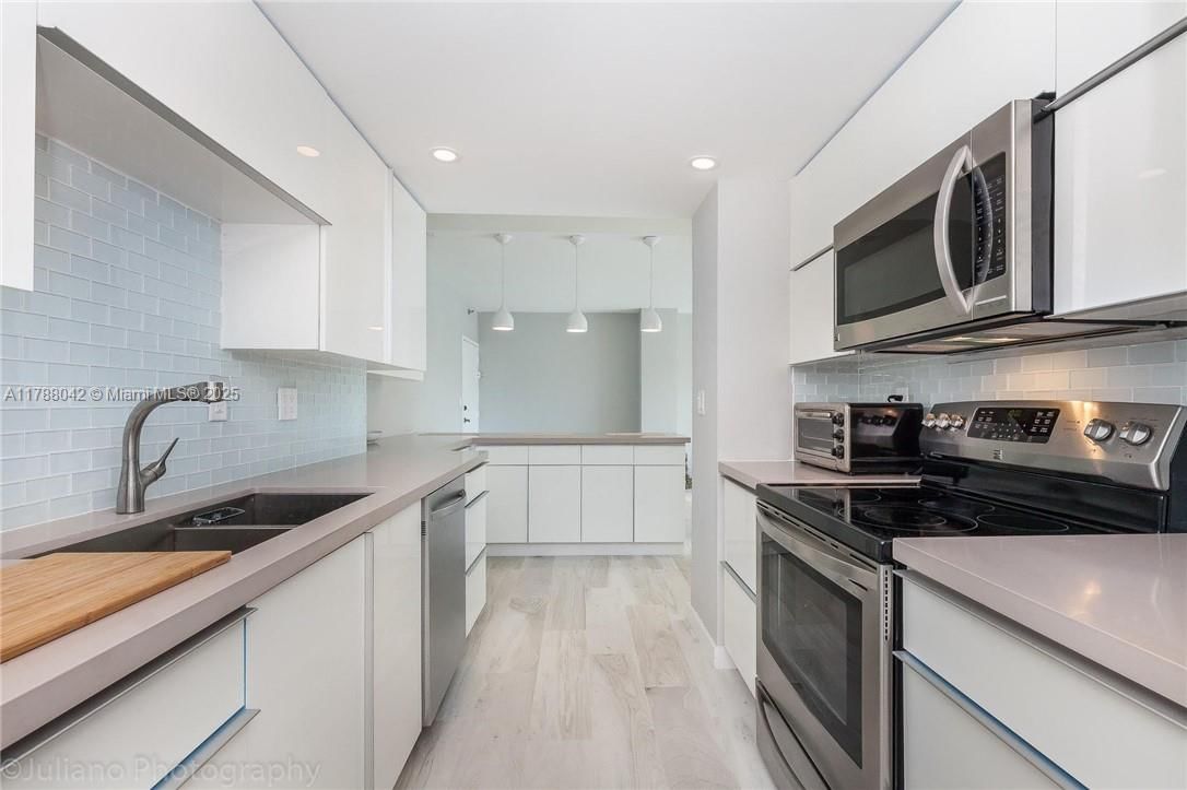 Real estate property located at 2451 Brickell Ave #3E, Miami-dade, Brickell Townhouse Condo, Miami, FL