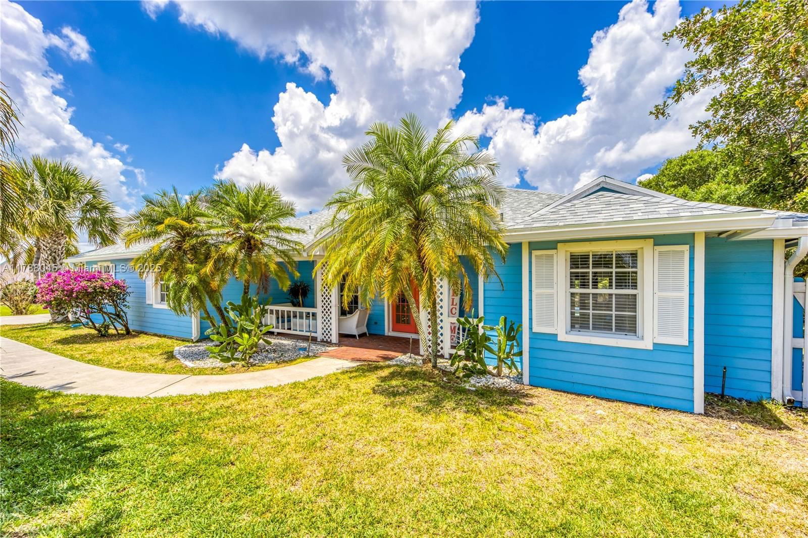 Real estate property located at 146 Blueberry lane, Martin, Pinecrest Lakes, Jensen Beach, FL