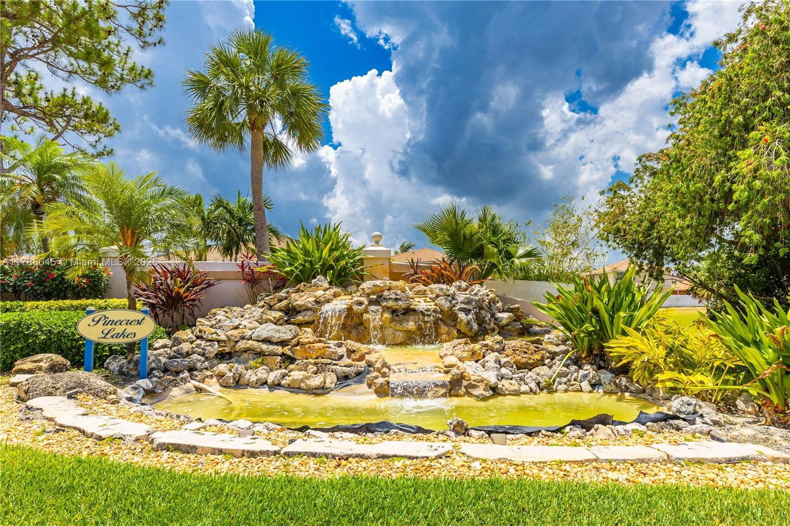 Real estate property located at 146 Blueberry lane, Martin, Pinecrest Lakes, Jensen Beach, FL