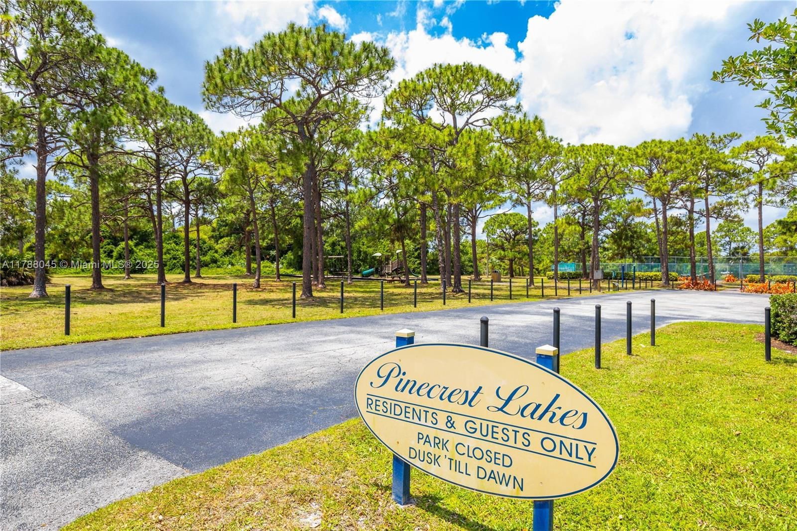 Real estate property located at 146 Blueberry lane, Martin, Pinecrest Lakes, Jensen Beach, FL