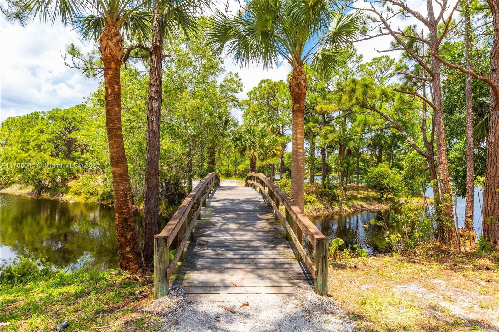 Real estate property located at 146 Blueberry lane, Martin, Pinecrest Lakes, Jensen Beach, FL