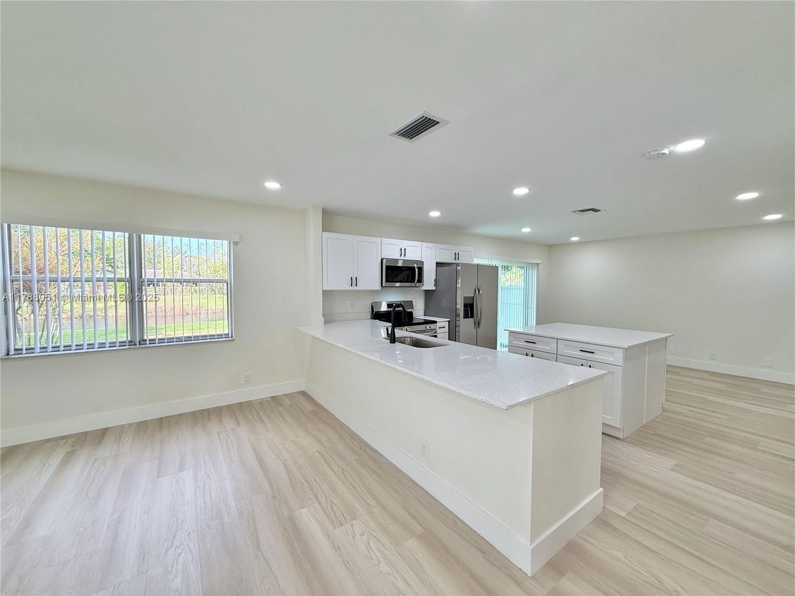 Real estate property located at 9525 9th Ct, Broward, Quatraine, Plantation, FL