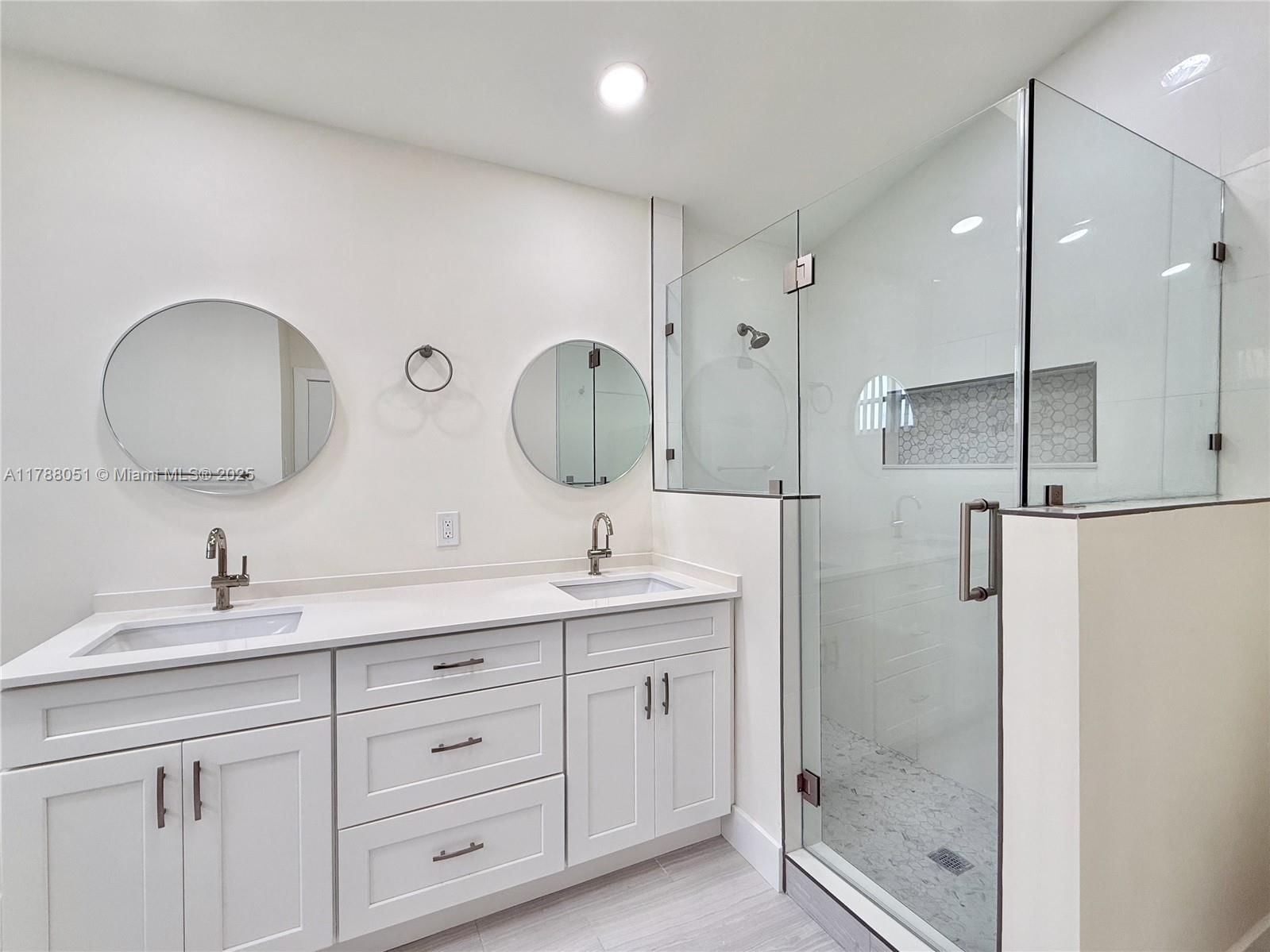 Real estate property located at 9525 9th Ct, Broward, Quatraine, Plantation, FL