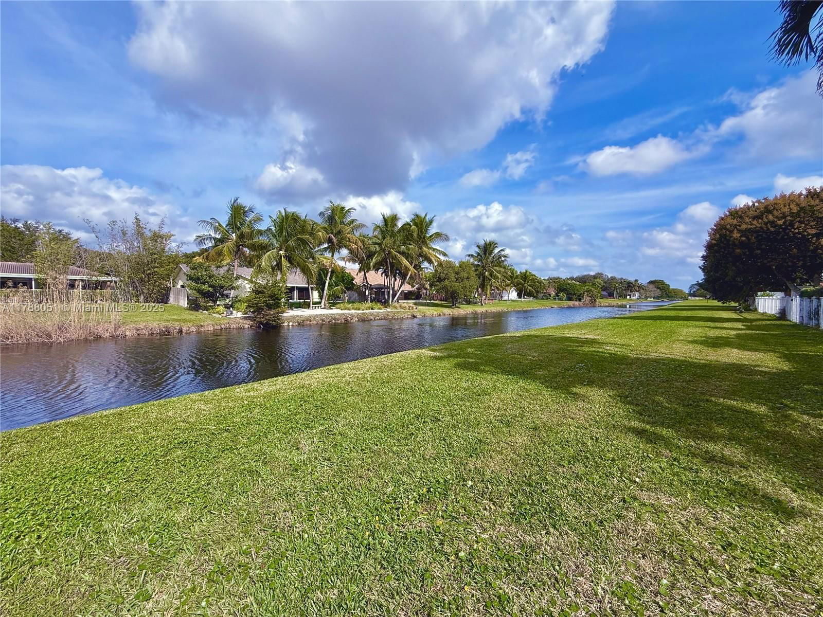 Real estate property located at 9525 9th Ct, Broward, Quatraine, Plantation, FL