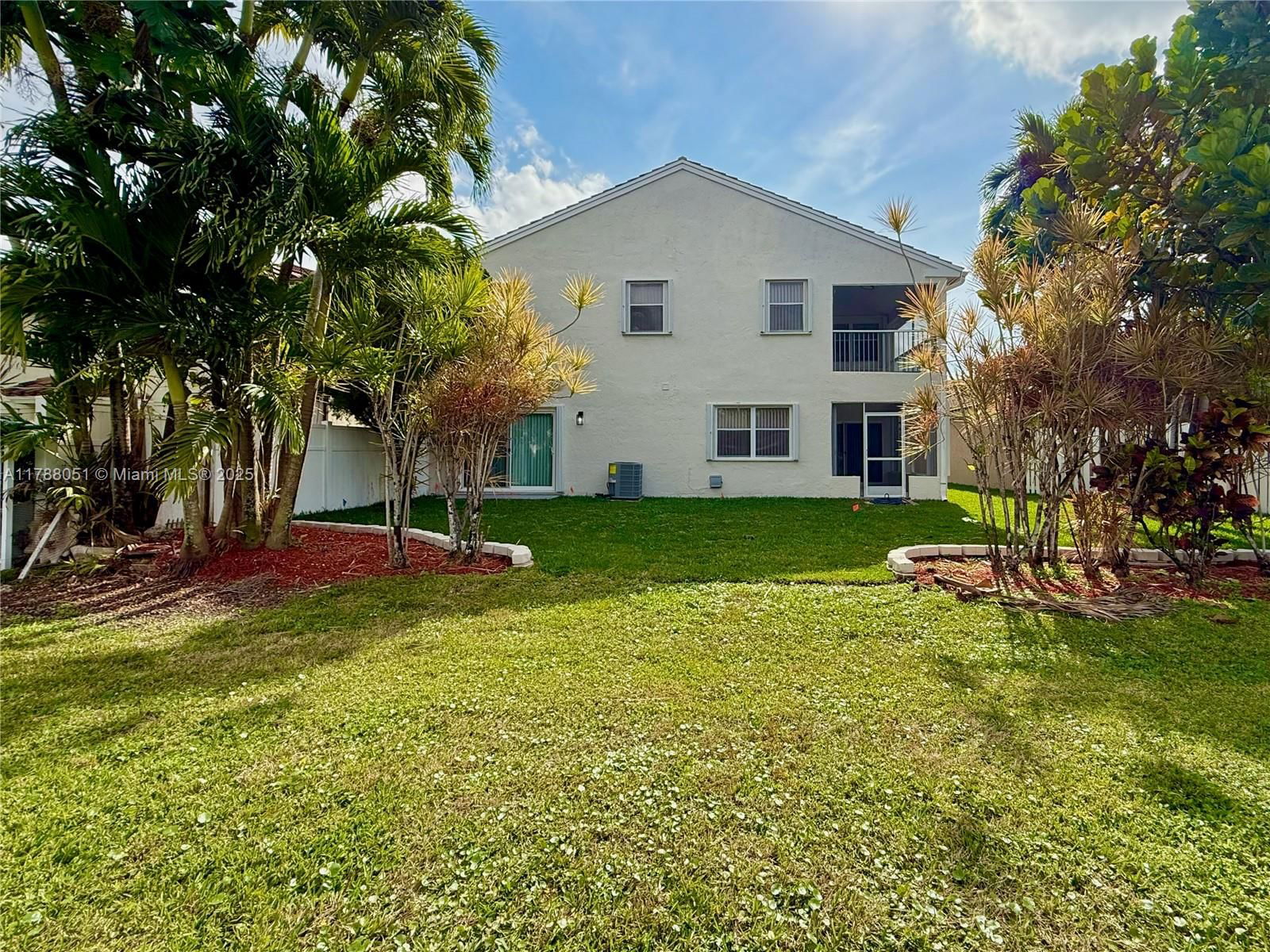 Real estate property located at 9525 9th Ct, Broward, Quatraine, Plantation, FL