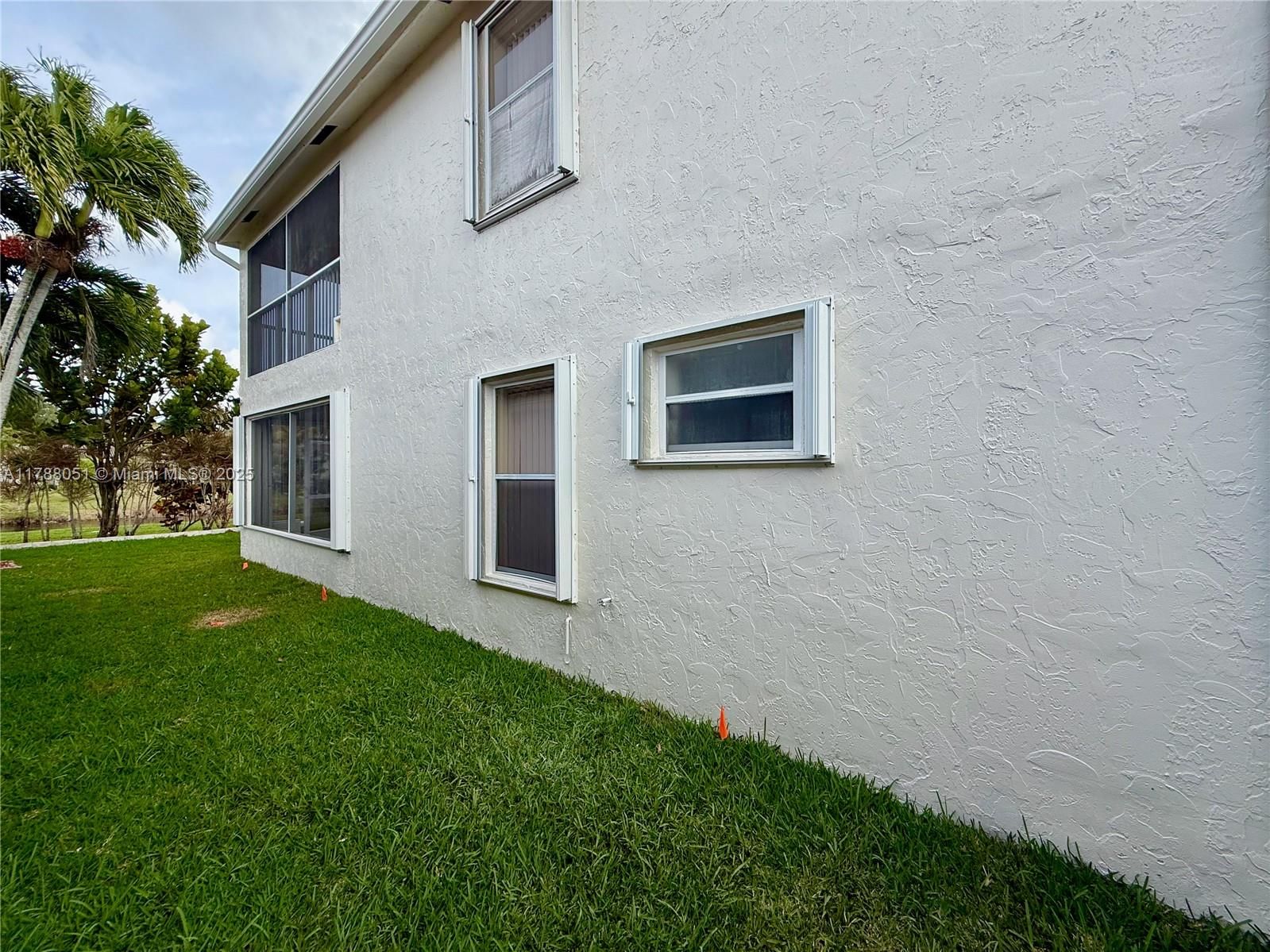 Real estate property located at 9525 9th Ct, Broward, Quatraine, Plantation, FL