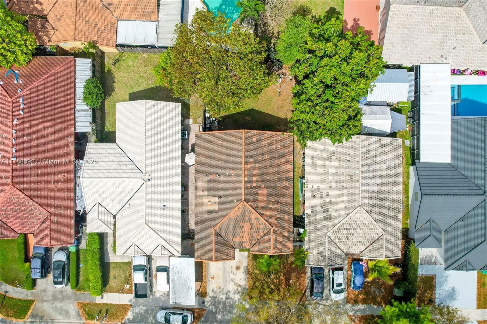 Real estate property located at 15742 137th Ct, Miami-dade, P A At Coral Reef, Miami, FL