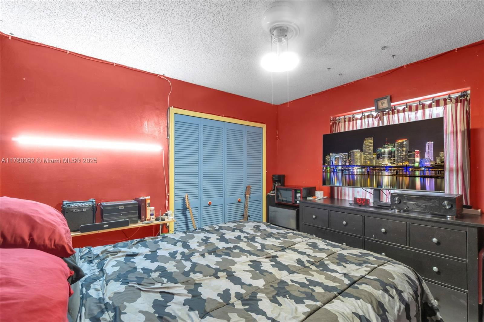 Real estate property located at 15742 137th Ct, Miami-dade, P A At Coral Reef, Miami, FL