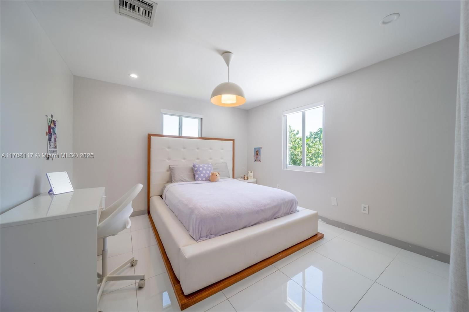 Real estate property located at 2615 213th St, Miami-dade, Biltmore Pk, Miami, FL
