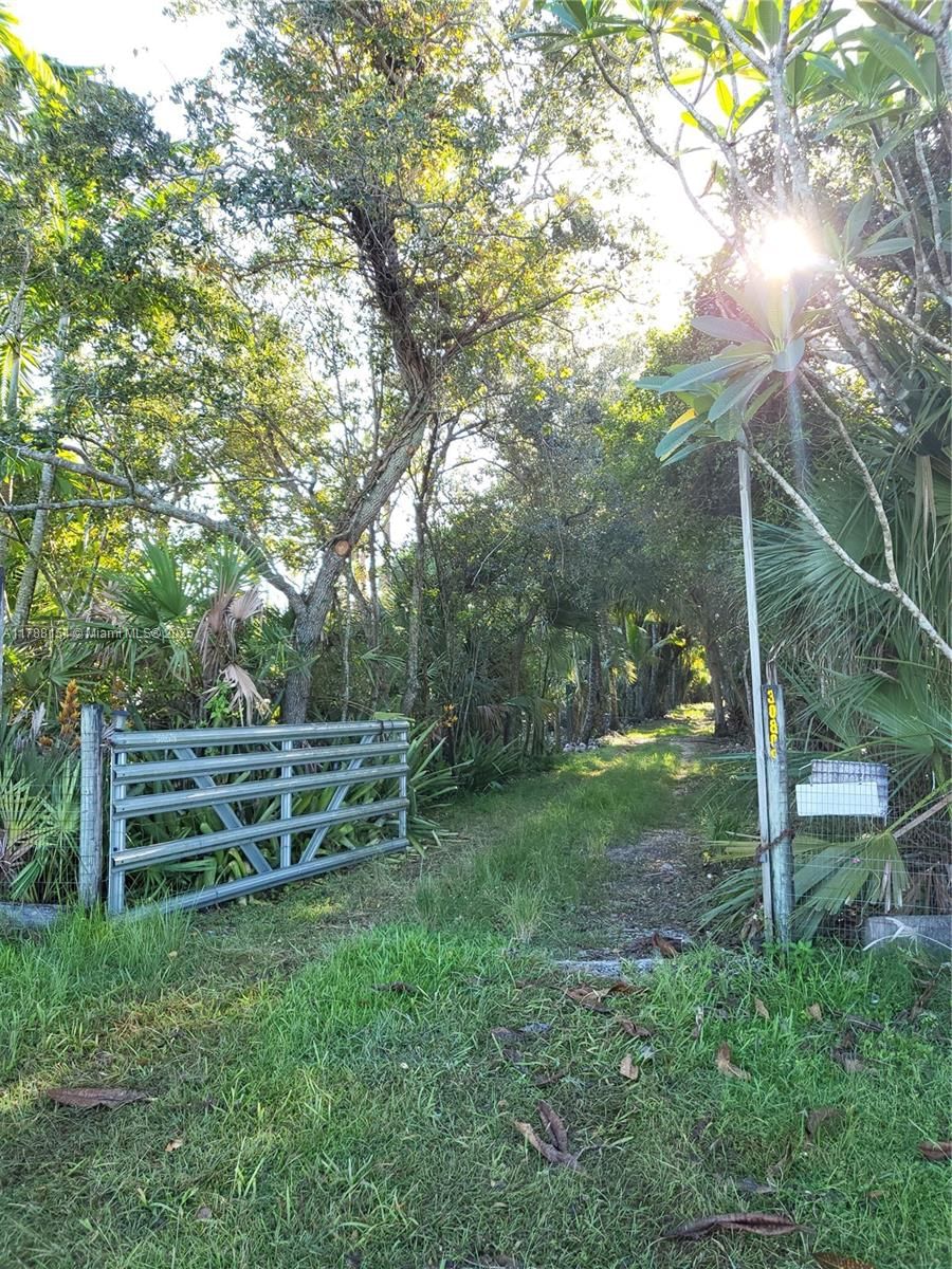 Real estate property located at 30809 214th Ave, Miami-dade, Homestead, FL