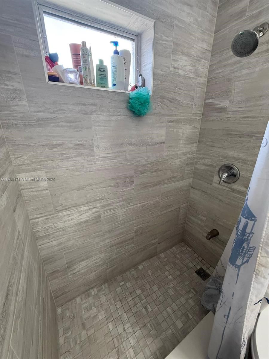 Real estate property located at 3434 101st St, Miami-dade, The Tropics Addn, Miami, FL