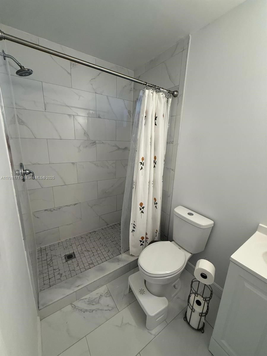 Real estate property located at 3434 101st St, Miami-dade, The Tropics Addn, Miami, FL