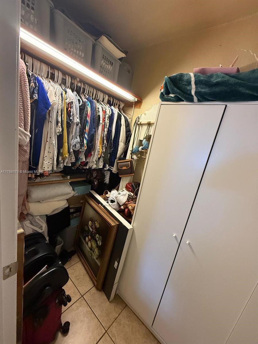 Real estate property located at 3434 101st St, Miami-dade, The Tropics Addn, Miami, FL