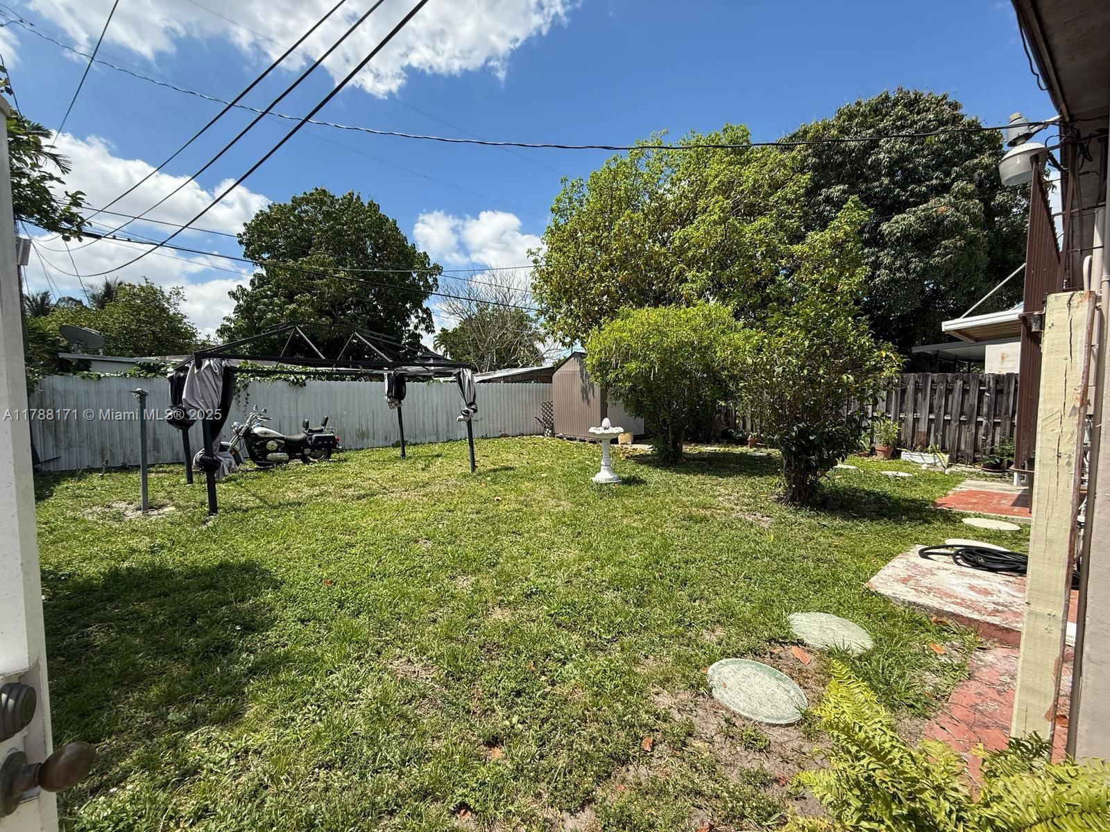 Real estate property located at 3434 101st St, Miami-dade, The Tropics Addn, Miami, FL