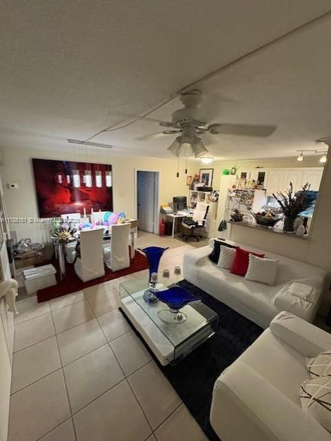 Real estate property located at 3855 79th Ave #37, Miami-dade, Tropical Park Condo, Miami, FL