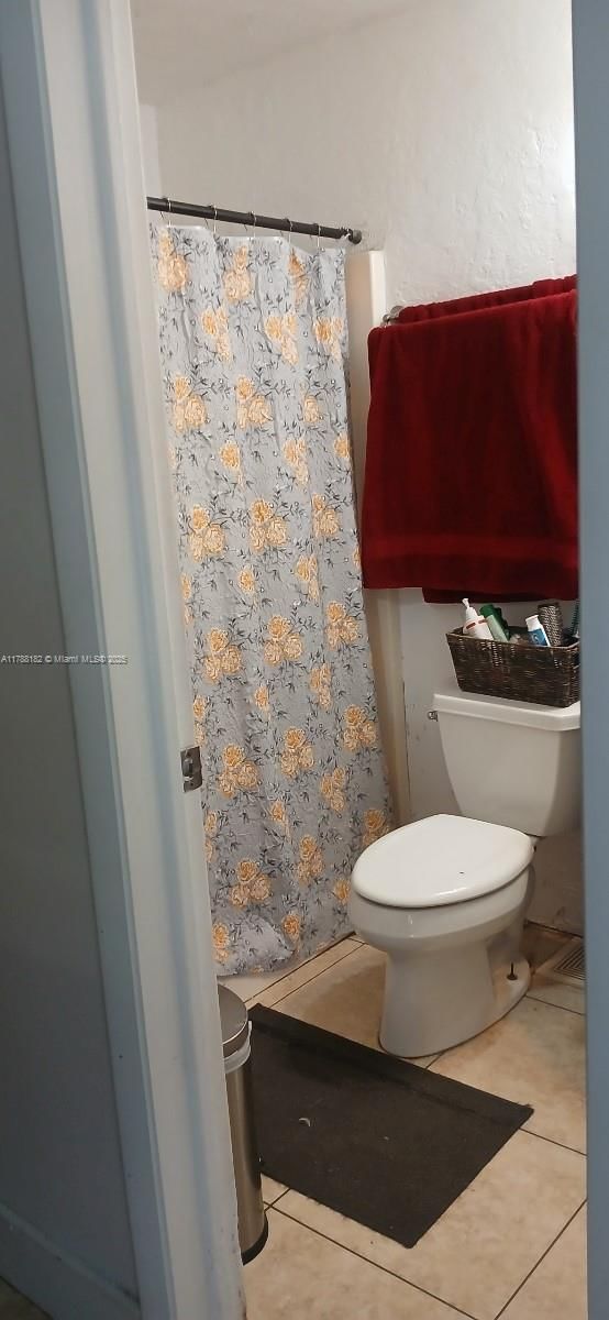 Real estate property located at 4161 16 th Ave NE, Collier, Golden Gate Est Unit 73, Naples, FL